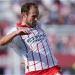 Lesión de Blind afecta la defensa del Girona significativamente